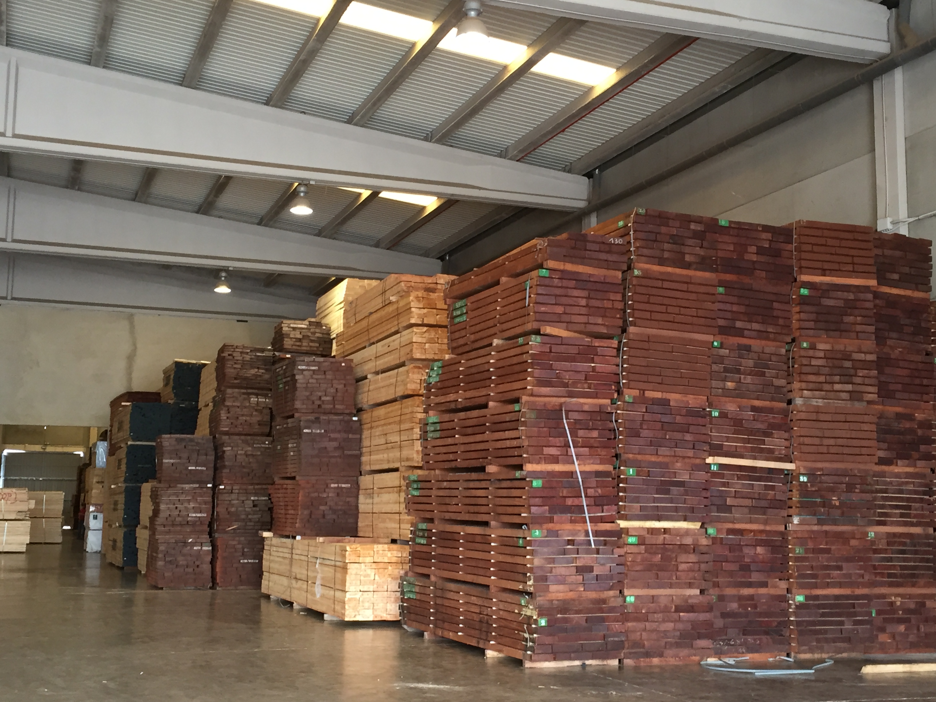 Foto del almacén/productos comercializados